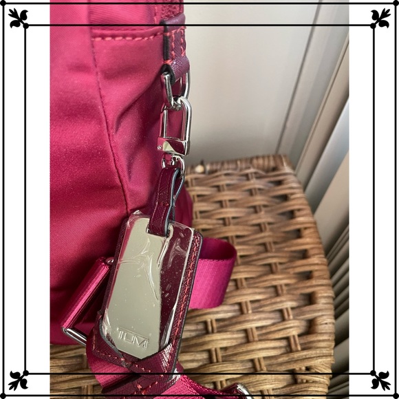 Tumi Nylon Back pack - new in pristine condition - Picture 5 of 10